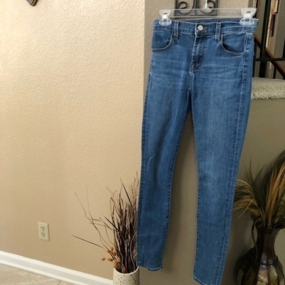 J Brand
Maria High-Rise Skinny Jeans size 24